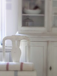 gustavian vintage