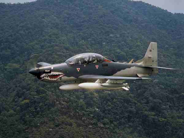 [EMB-314_super_tucano.jpg]