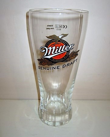 beer glass from the Miller brewery in U.S.A. with the inscription 'Miller Genuine Draft Since1855 Milwaukee WI USA'