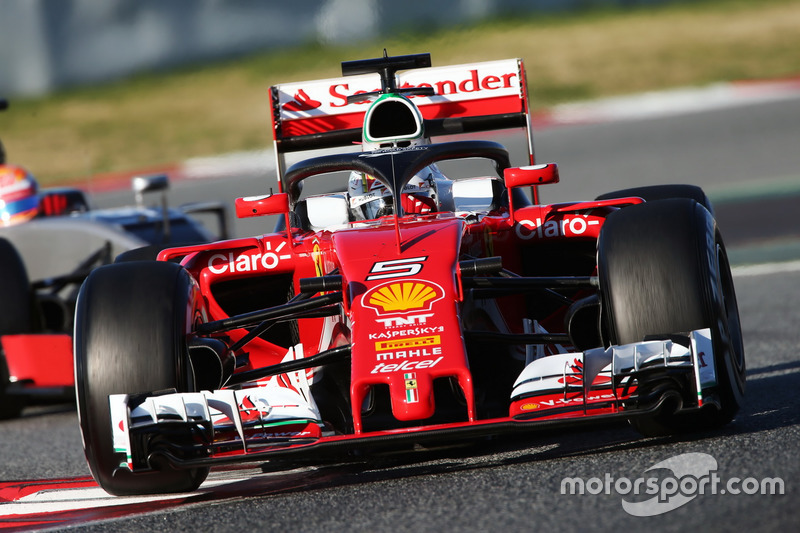 Sebastian Vettel, Ferrari SF16-H running the Halo cockpit cover