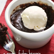 Two minute mug brownie