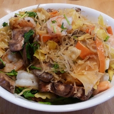 Spicy Cabbage Bowl with Kelp Noodles