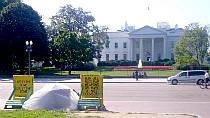 White House peace vigil -- click for a larger image