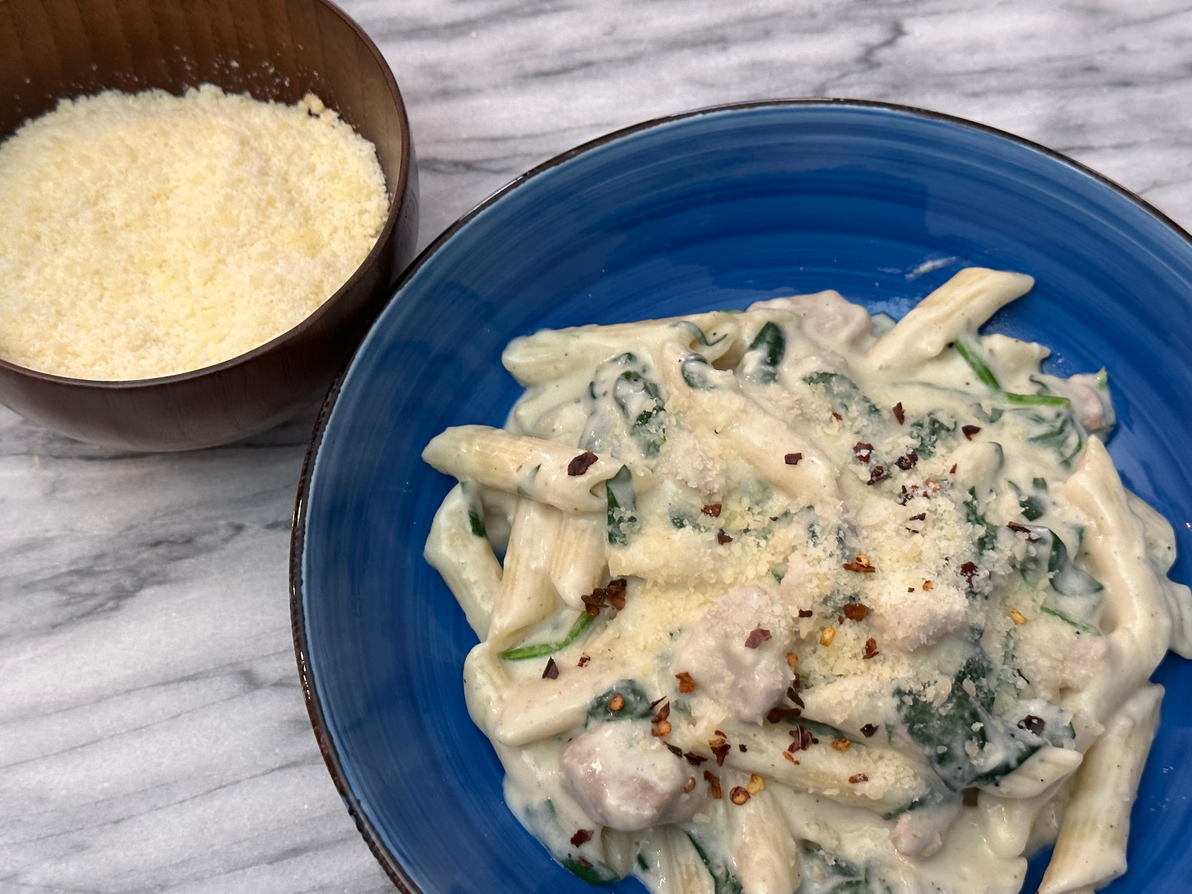 Creamy Chicken Spinach Pasta