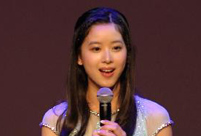 'Milk Tea' girl hosts Spring Festival gala of universities in U.S. 
