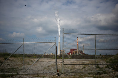 A coal-fired power plant in Kentucky. Coal-heavy states could be economic losers in any climate-change protocol that targets such plants, which are among the largest greenhouse gas emitters.