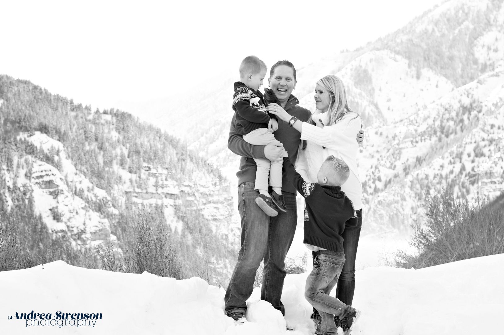  photo Kristins Maternity-08202bw_zpssrzu0v4b.jpg