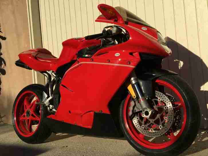 MV AGUSTA F4 750 S1 1 LOW MILES ! CALIFORNIAN BIKE