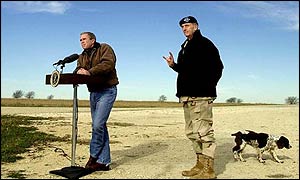 US President George Bush and General Tommy Franks, commander of US forces in Afghanistan