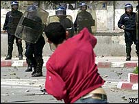 Berber protester stones police in Tizi Ouzou