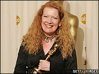 Andrea Arnold with her Oscar