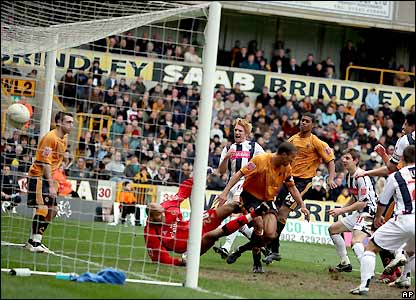 Gera's goal completes a very comfortable win for the Baggies