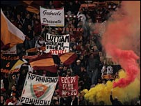 Roma fans