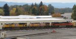 UP 8668 - UP 5670 - BNSF 9252 