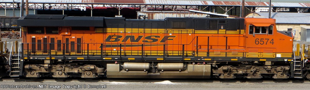 BNSF 6574 