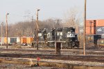 NS 1632 & 5176 sit in the yard at Sharonville