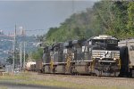 NS 1046 On NS 61 A Southbound