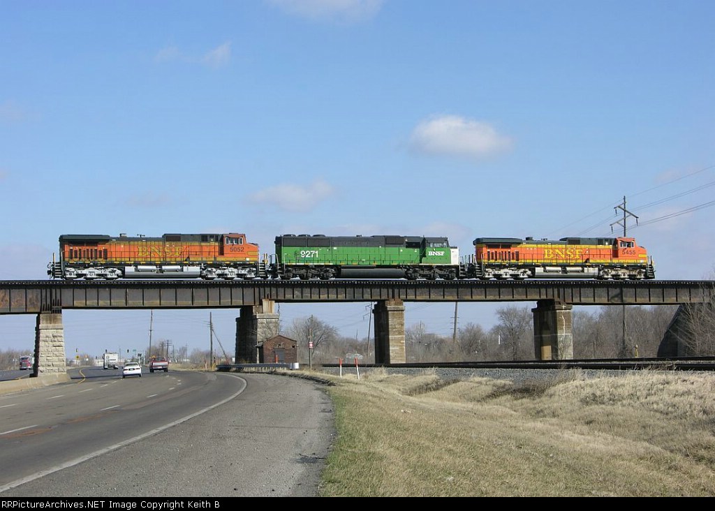 BNSF 5455  9271 and 5052