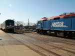 AMTK 4(16) meeting a Westbound Metra