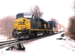 CSX 5273 on Q-164