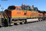 BNSF 5228