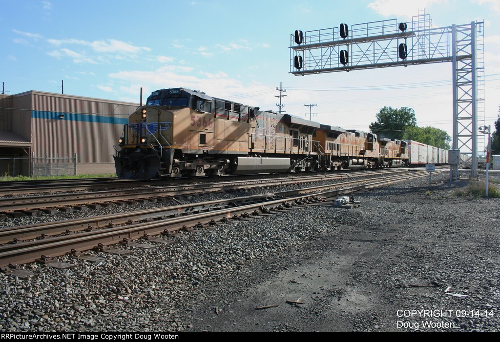 CSXT's Q090