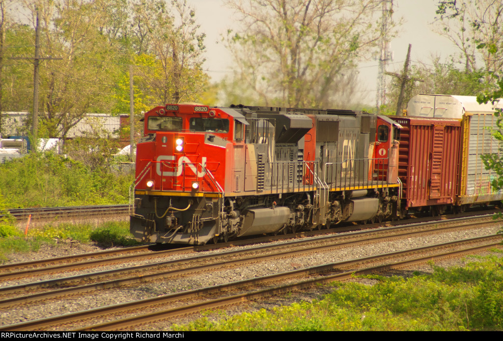 CN 8820