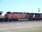 BNSF ES44DC 7912