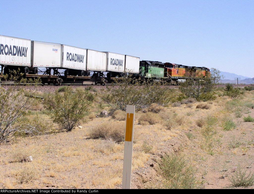 BNSF 4565 West