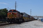 BNSF 5225 leads SB stacker