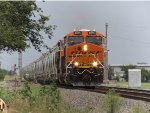 BNSF ES44C4 8075