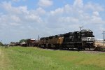 NS 2697 leads the MEWLF-07 through East Bernard