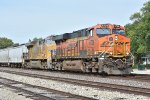 BNSF 6728 Races down the old Santa Fe.