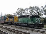 BNSF 7061 & 6863 in the CSX intermodal yard