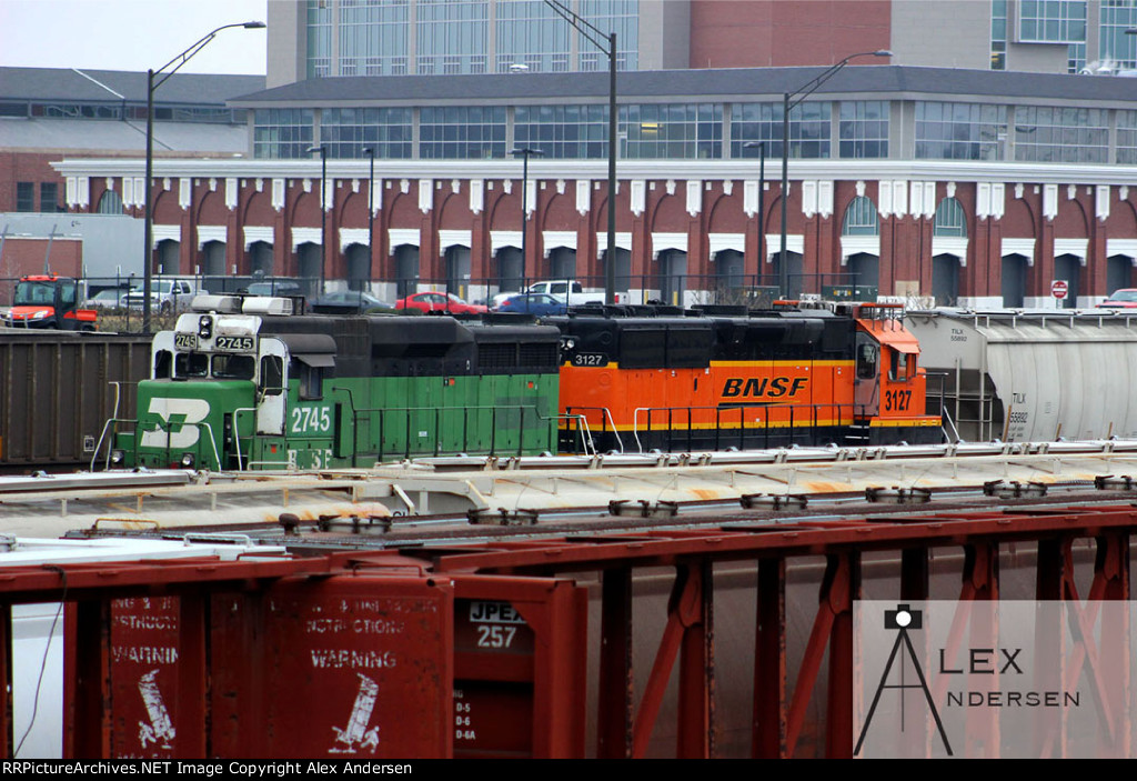 BNSF 2745 & 3127