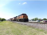 BNSF ES44C4 6585