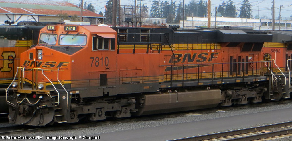 BNSF 7810