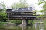 Eastbound waits on the bridge