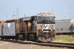 NS 7576 holds a WB manifest at Tower 87 