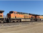 BNSF ES44DC 7891