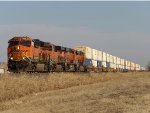 BNSF ET44C4 3929