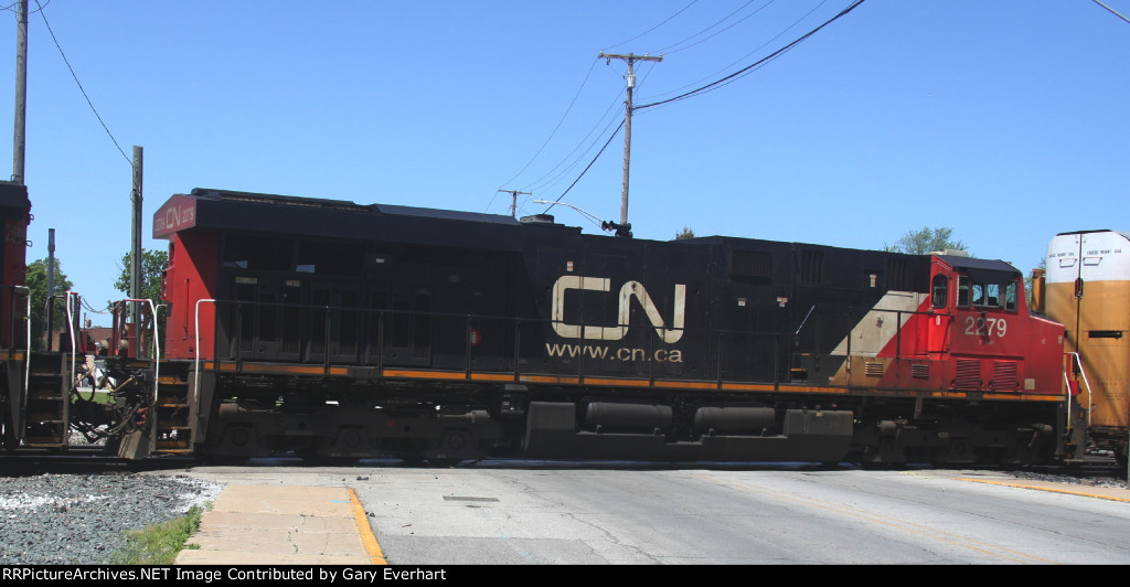 CN 2279 - Seventh and last of the 7 unit lashup