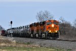 BNSF 6111 Rolls into Elsberry Mo.