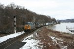 CSX 5423 leads South