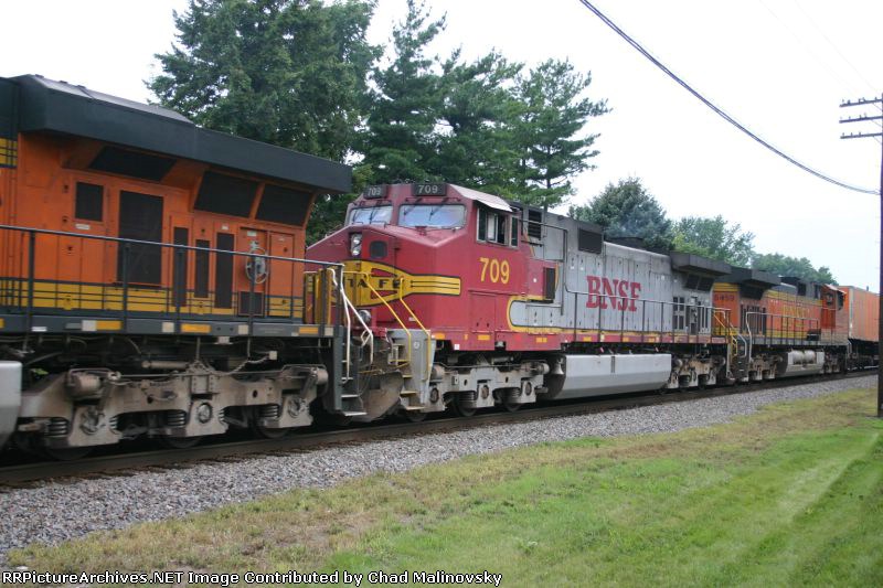 BNSF 709