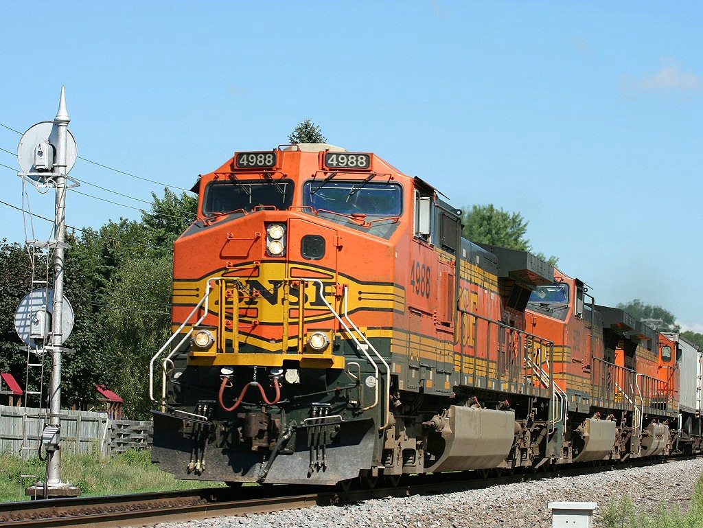 BNSF 4988