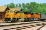 BNSF 8858 west