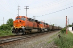 BNSF 5811 + BNSF 5333