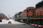 BNSF 8633