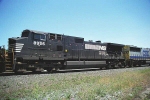 NS 8956